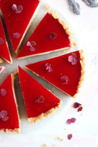 How to Make No bake White Chocolate Truffle Pie with Raspberry