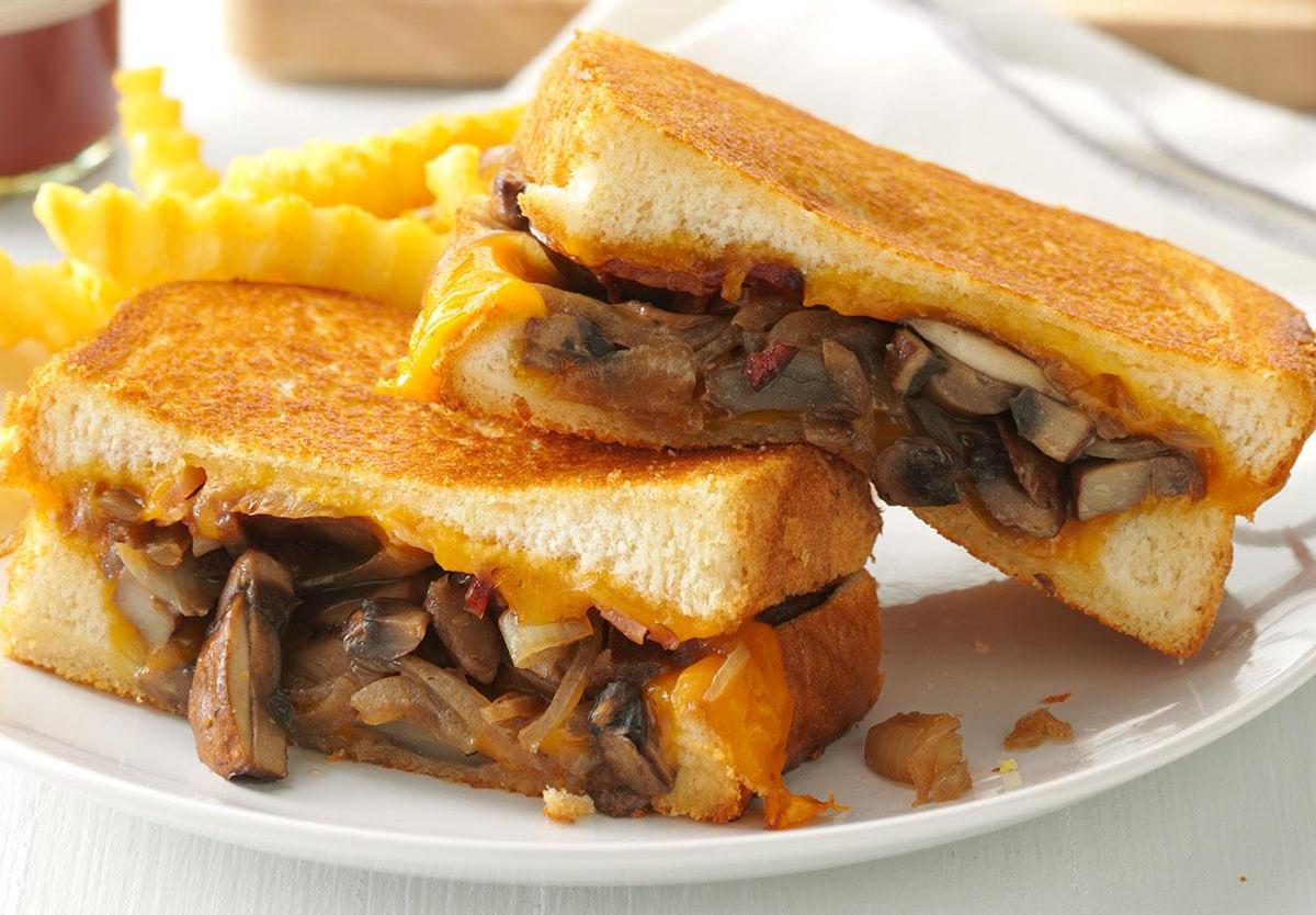 Sandwiches with spicy Mushrooms Vegan Recipe