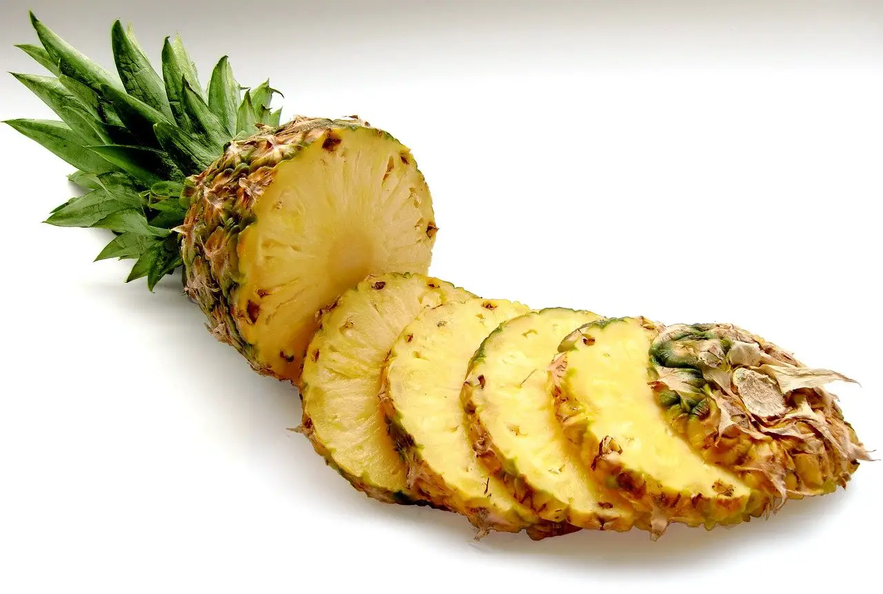 Kan man Äta för Mycket Ananas?